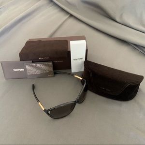 Gray Tom Ford Whitney sunglasses